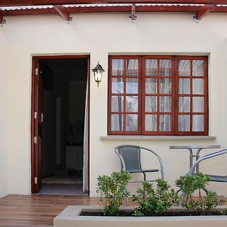 فندق كوينزتاونفي  Belle Vue المظهر الخارجي الصورة